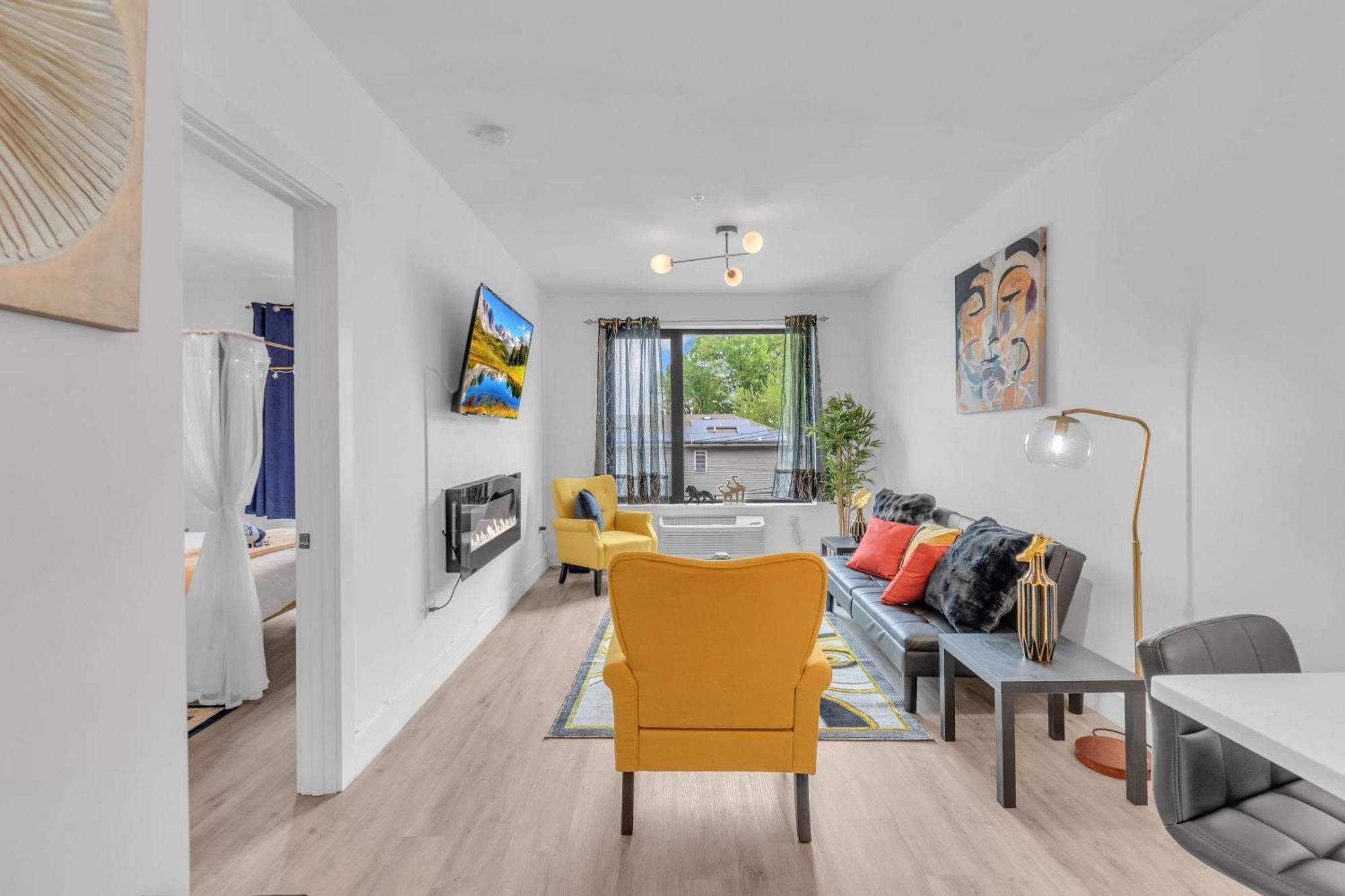 Royal Oasis Indoor Pool, Free Parking, Near Nyc Apartment Elizabeth Bagian luar foto