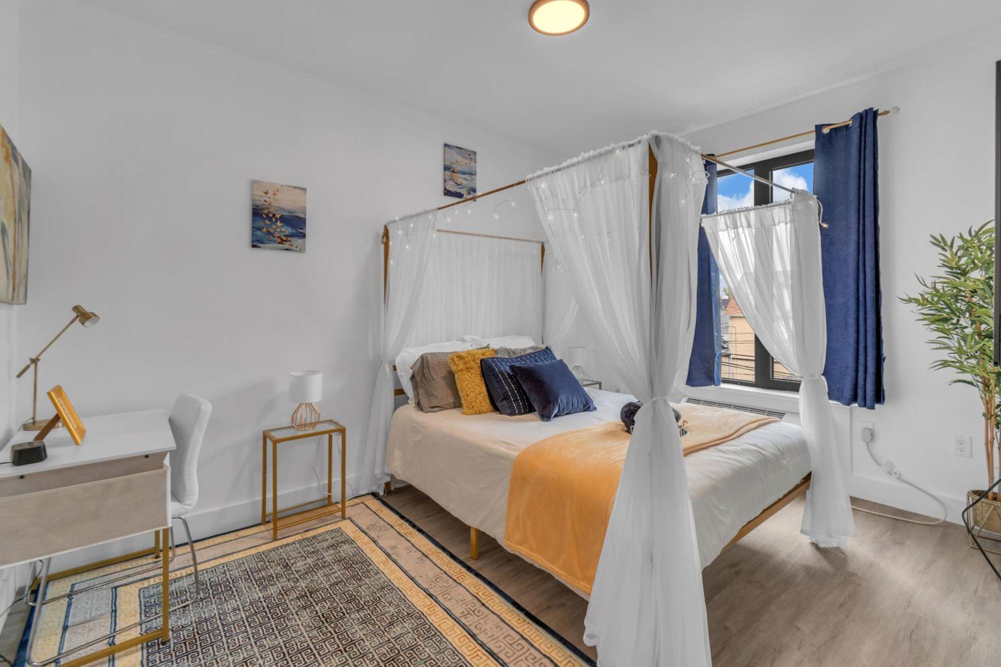 Royal Oasis Indoor Pool, Free Parking, Near Nyc Apartment Elizabeth Bagian luar foto