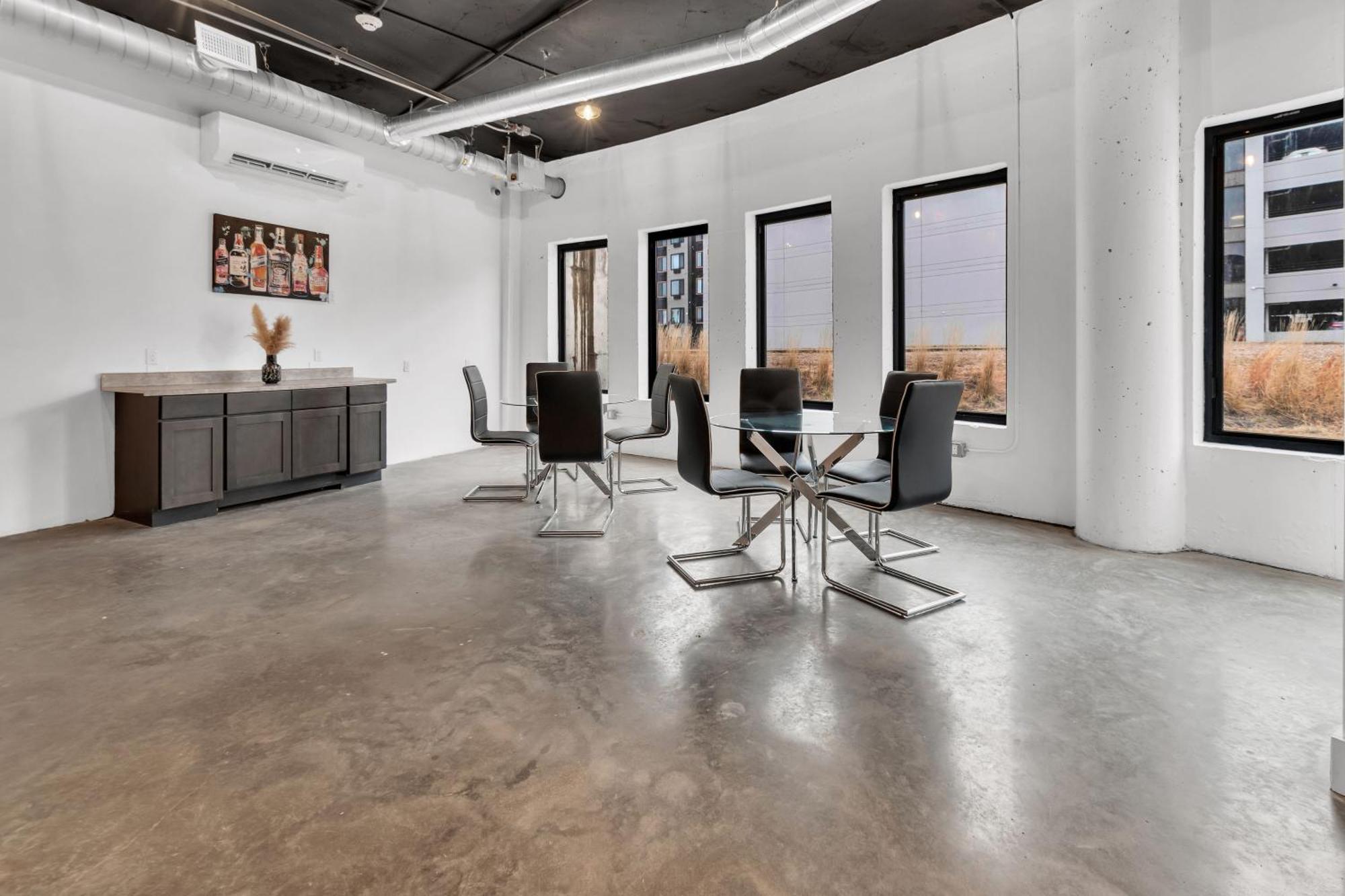 Royal Oasis Indoor Pool, Free Parking, Near Nyc Apartment Elizabeth Bagian luar foto